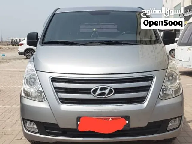 باص هونداي شاحنه مقفله