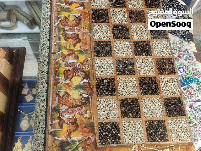 طاولة زهر للبيع بحالة ممتازة