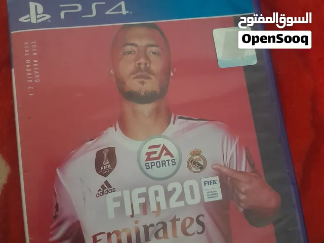 للبيع شريط لعبه فيفا الإصدار 20 نظيف وشغاله واموره تمام الي يبي شي نظيف
