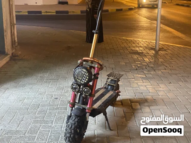 سكوتر ممتاز فريد من نوعه للبيع