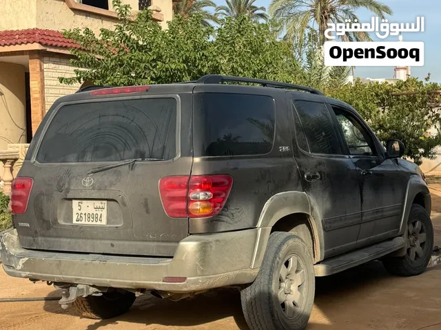 تيوتا سيكويا 2001