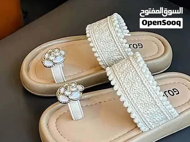بسم الله توكلنا على الله    ومازال لدينا إبداع لم يصل إليه أحد  حدث صيحات الموضة