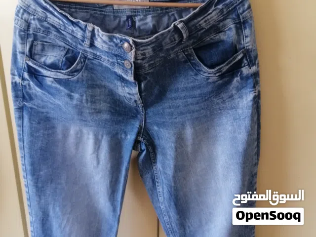 بنطلون نسائ جينز ازرق مقاس 33 يلبس لحد 90 كيلو