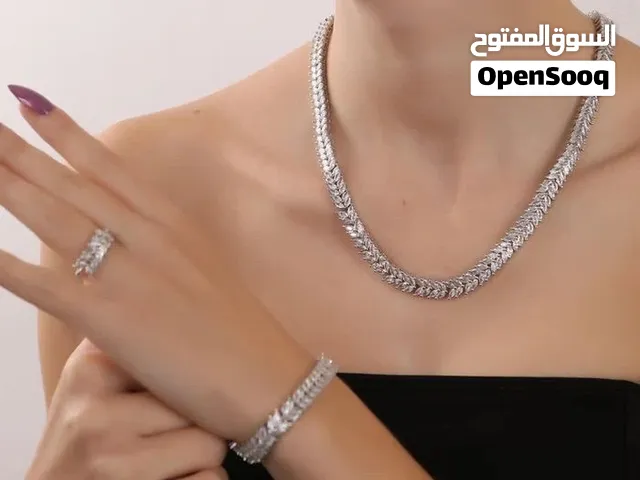 قلادة فضة أصلية 925 مطلي ذهب وردي 14 قيراط – وردة أونيكس ورمز اللانهاية – مع علبة هدية