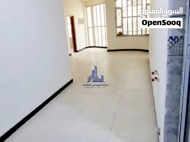 مشتمل حديث للايجار في منطقة الاربع شوارع