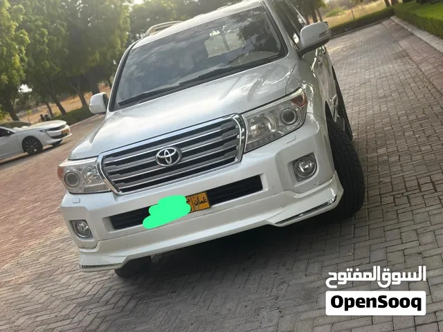 Used Toyota Land Cruiser in Muscat