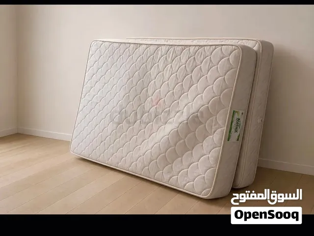 أثنين ماترس للبيع بحالة جيدة جدا