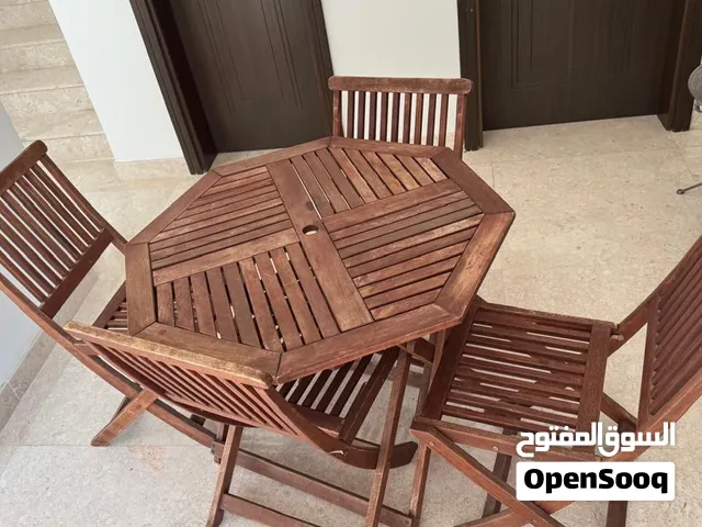طاوله لي حدائق تتحمل الشمس