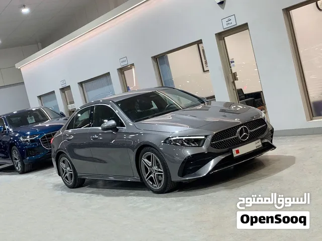 Mercedes-Benz A200