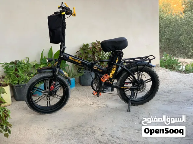 بسلكيت كهربا عجل عربض حاله نظيفه دون بطاريه موجود بقرى جنين  سعره1300