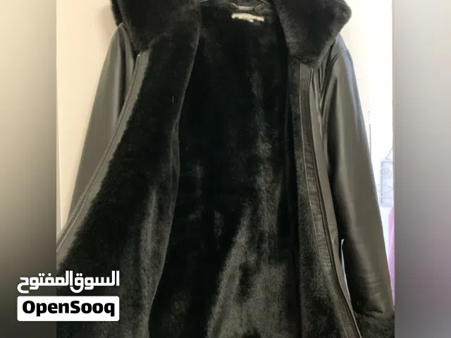 جاكيت جلد طبيعي  ماركة wilsons leather تم الشراء من امريكا