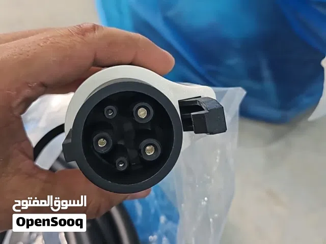 قابل شاحن سيارة كهرباىية