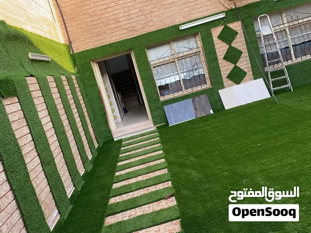 ثيل صناعي بيع وتركيب باركية بلاستك وسجاد ومساند ضهر وثيل صناعي ولباد عازل وجميع لالثاث المنزلية في أ