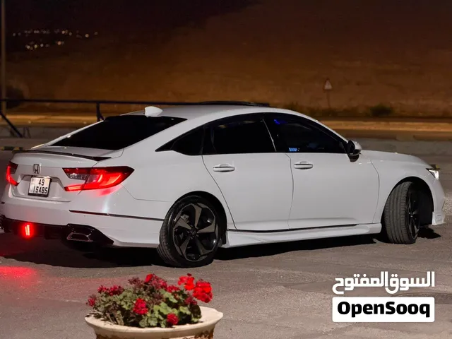 عجلة 19 إنش مستعملة من علامات تجارية متنوعة بأسعار مناسبة