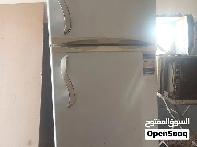 تلاجه بابين استعمال نضيف