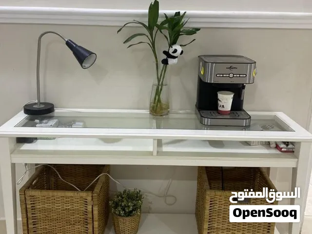 طاولة كونسول
