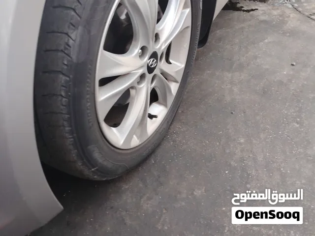 مطلوب تواير مقاس 17 / 55 / 215