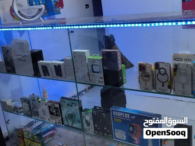 فترينا قزاز 6ارفف  للبيع ساوم المكان الزاوية