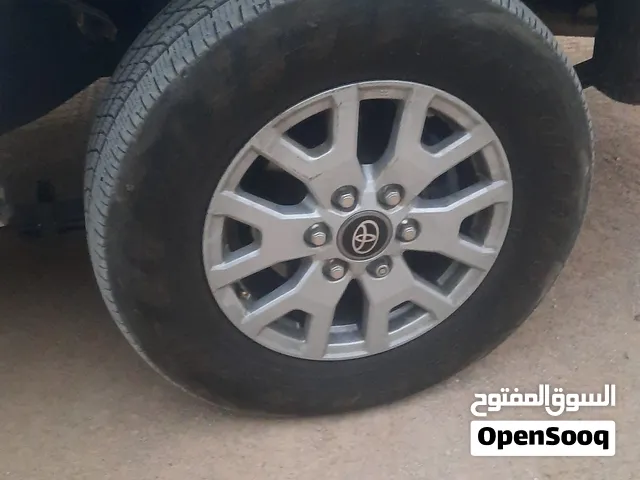 للبيع ديسكو تاكوما2025 SR5 بالقومه ثلاث طروف