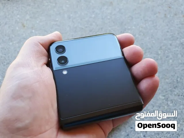Samsung Galaxy S22 Ultra 128 GB in Sana'a