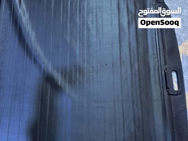 للبيع: ستارة صندوق خلفي أصلية لدودج دورانجو