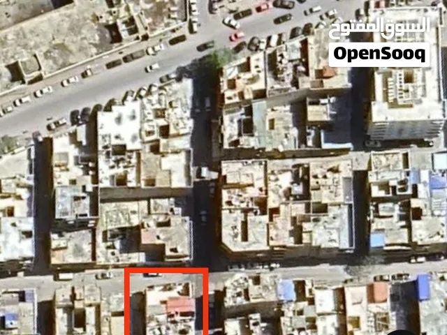 منزل على طابقين و 3 تحت الانشاء للبيع