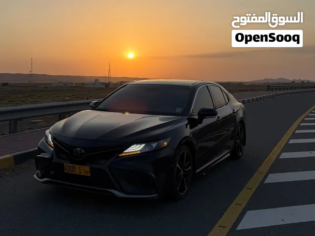 للبيع كامري xse فول مواصفات