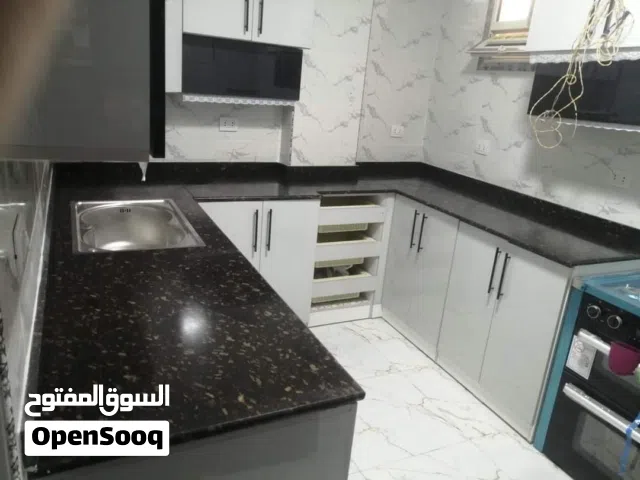 رخام وجيرانيت جميع الأنواع مصري ومستورد مطابخ درج سلالم مداخل وحدات حمام