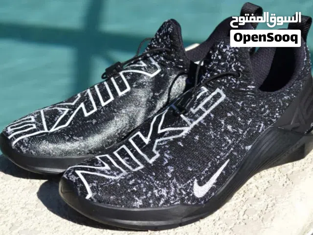 حذاء نايك Metcon Nike  اصلي شبة جديد مقاس 40 UK