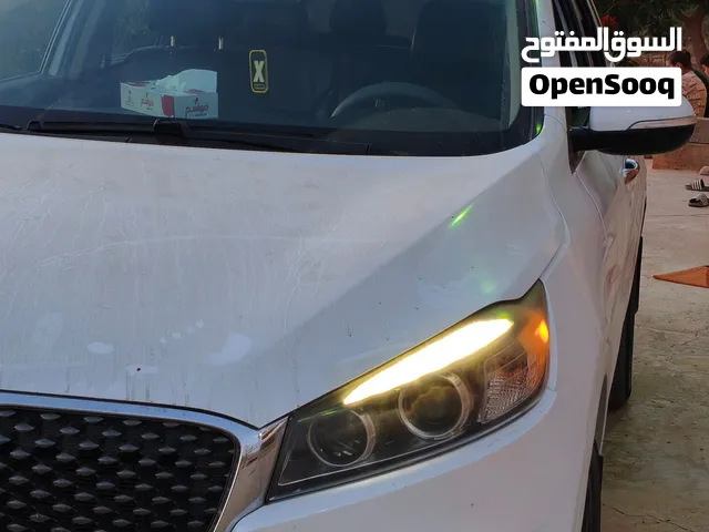 كيا سورينتو فل كامل نظيف مكيف ثلاج ربي يبارك
