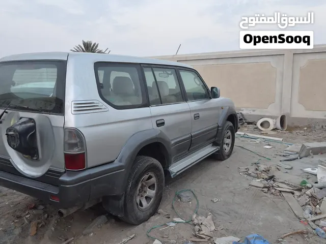 تويوتا لاندكروتر برادو 2001 سته سلندر مميزه سته سلندر نظيفه وبسعر مميز ضمان قير مكينه شاصي