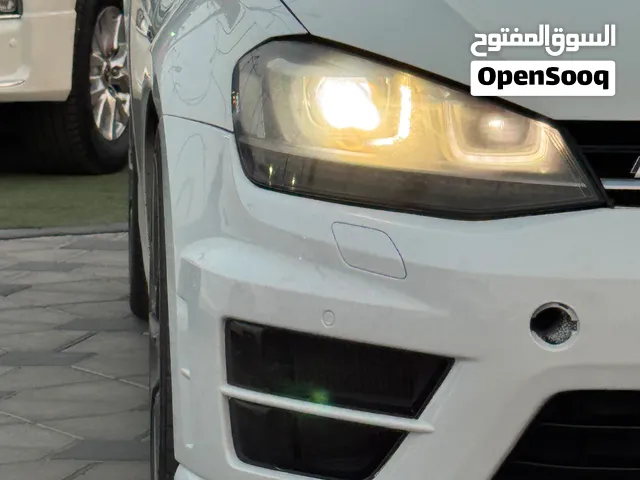 فولكس واجن جولف R
