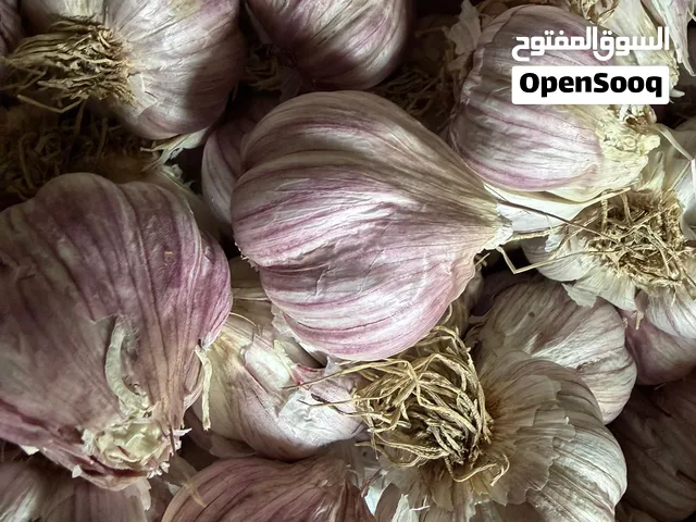 ثوم عماني نظيف