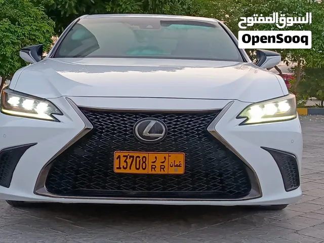 لكزس es Fسبور  قمة النظافة و بأرباج الوكالة و اقل سعر  بدون اعطال وتسجيل جديد