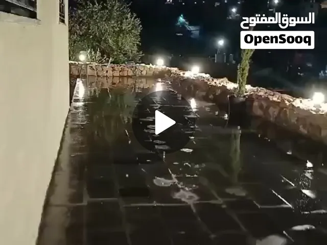 فرصه نادرة لا تُعوّض في السلط – شارع الستين! للبيع بيت فاخر وبناء مرتب