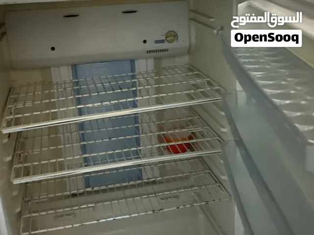 ثلاجة توشيبا نظيفة بيعة سريعة