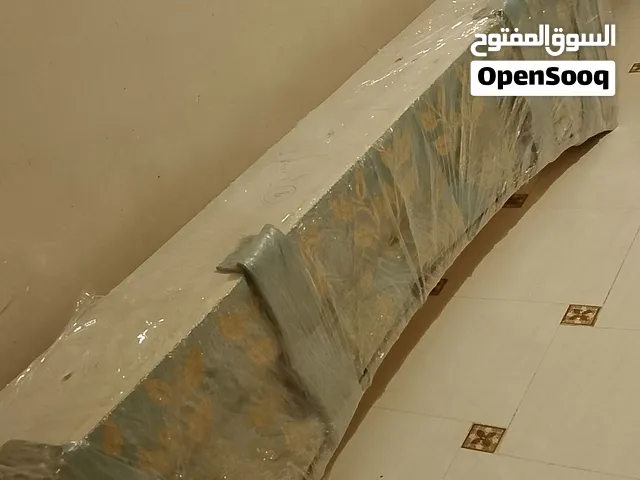 4ستاير مع اربعه وجهات خشبيه