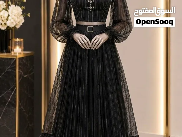 مركز بن مرشد للفساتين الاراقيه والحديثه بتصنيف محلي بدقه موديل فاخر ومميز
