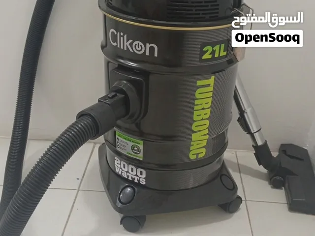 مكنسه كهربائيه نظيفه جداً استخدام شهرين فقط