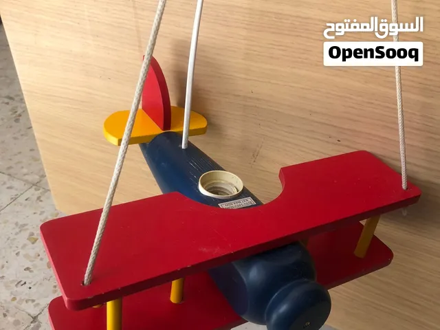 انارة تعليق خشب شكل طياره