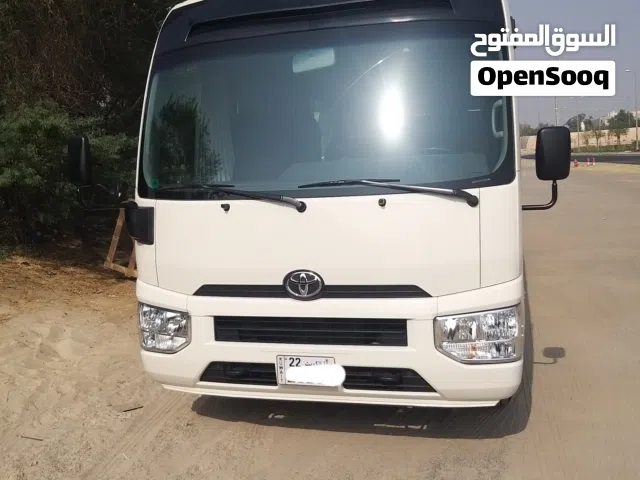 للبيع باص تويوتا كوستر موديل 2023