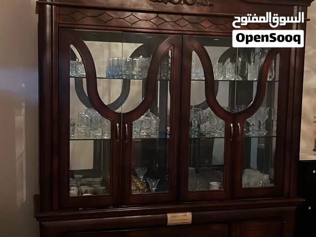 سلام عليكم يوجد دولاب تخزين اماعين شبه جديد للبيع استعمال نضيف وبسعر ربي يبارك بسعر 450