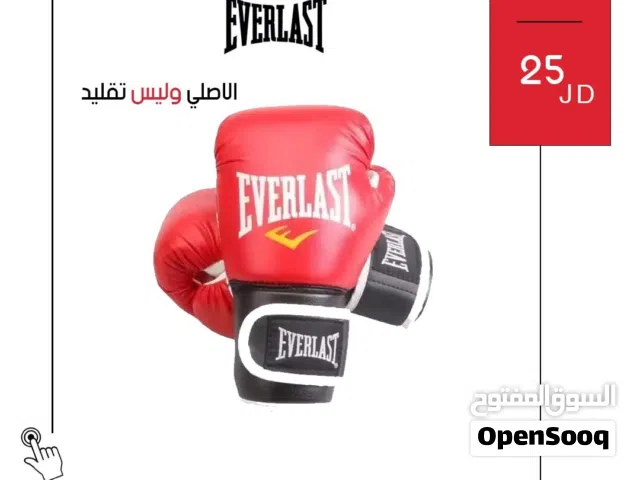 جلفز ملاكمة ايفر ليست الأصلي من الدولية للأجهزة الرياضية ببطانة مقاومة للماء لمنع احتباس الرطوبة