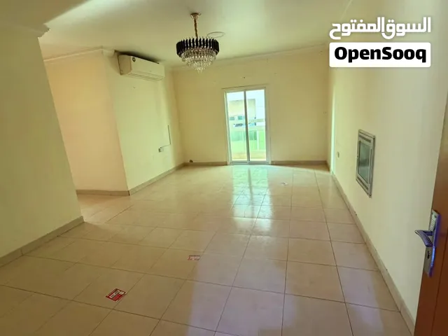غرفة وصالة للإيجار مساحة كبير عجمان على الشارع الشيخ عمار