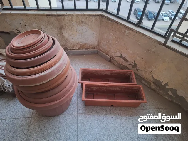 احواض زرع باحجام مختلقة عدد 20