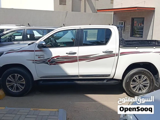 Toyota Hilux 4×4 Diesel Full Options