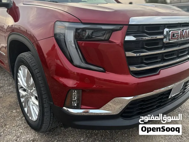 Used GMC Acadia in Basra