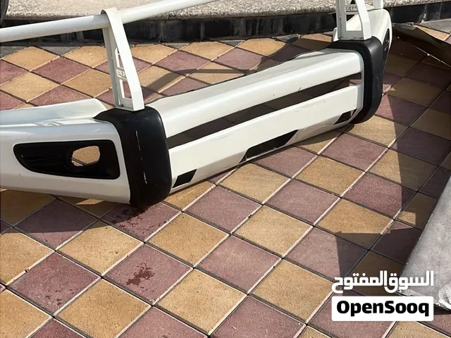 للبيع دعاميه نضاره لنيسان من 2020وفوق تحتاج صبغه خفيفه في بعض الاماكن و موجوده جميع ملحقاتها لتركيب