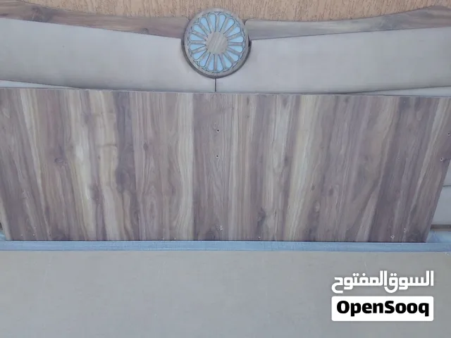 بعض لوازم غرفة النوم