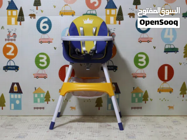 كرسي طعام متين جدا مقعد جلد حجم مناسب من سنه لغايه اربع سنوات باقل الاسعار